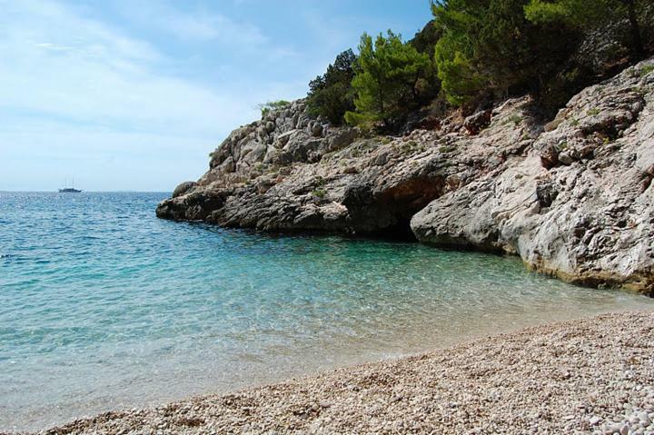 Villa Pod Borom Sveta Nedelja  Bagian luar foto