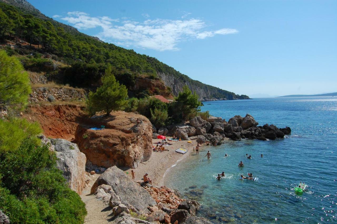 Villa Pod Borom Sveta Nedelja  Bagian luar foto