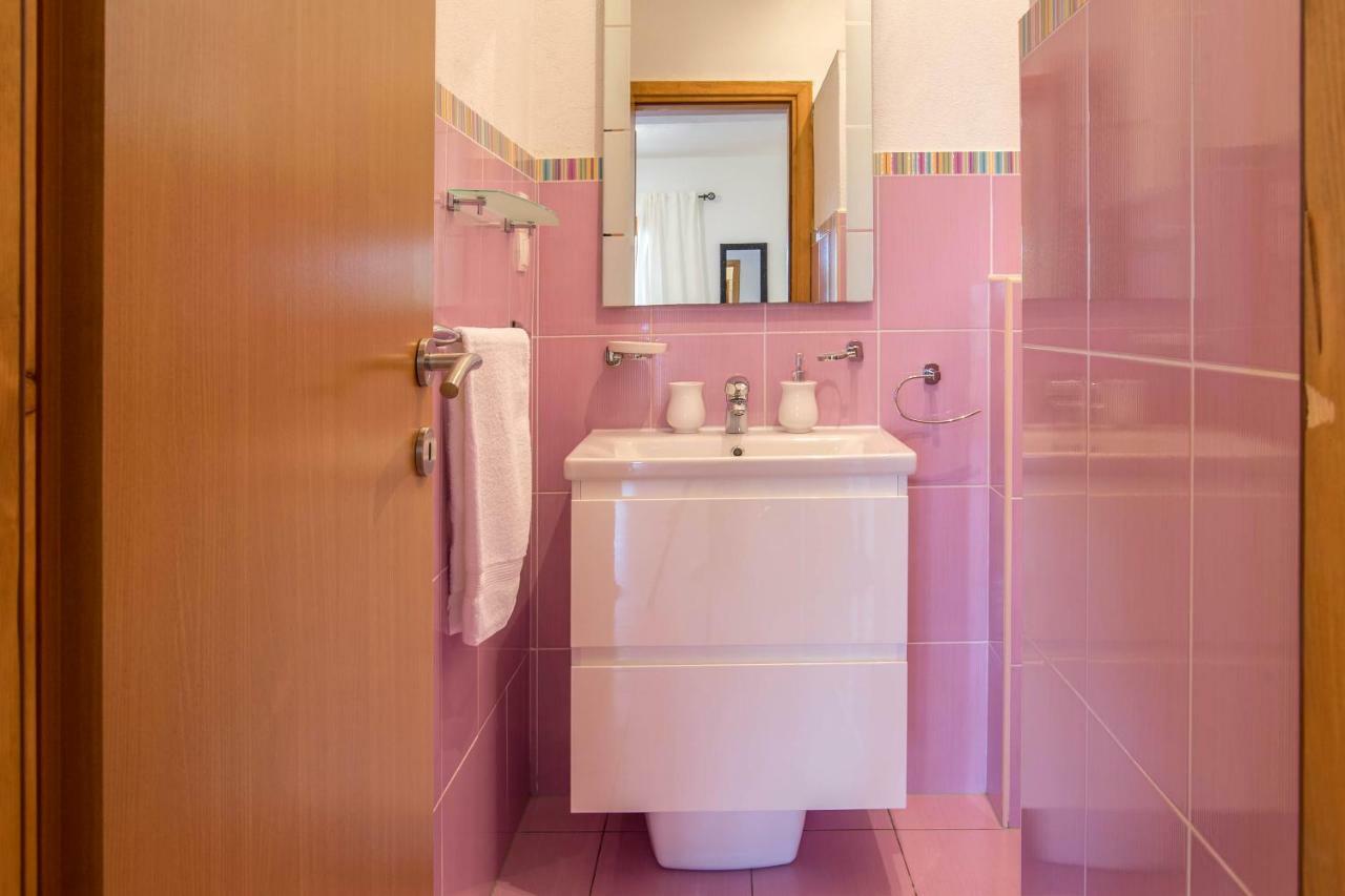 Villa Pod Borom Sveta Nedelja  Bagian luar foto