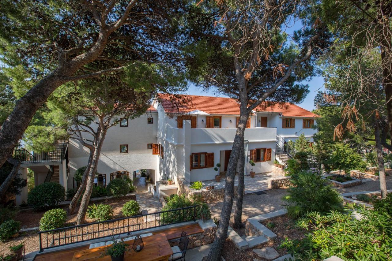 Villa Pod Borom Sveta Nedelja  Bagian luar foto